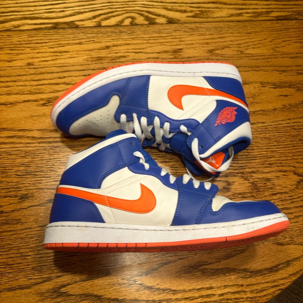 Jordan 1 mid Wheaties (Blue/White/Orange)
